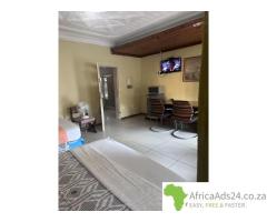 Salvador Guesthouse Vereeniging 0848103487