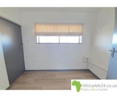 Amazing 3 Bed Townhouse in Brackenfell Central for rent