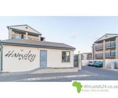 2 Bedroom Apartment to Rent in Parklands North