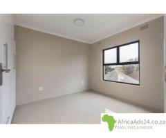 Clean 2 bedroom apartment in Berea-durban