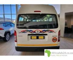2020 Toyota Quantum 2.5 D-4D Sesfikile 16-seat For Sale