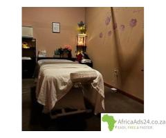 ERORIC AND SENSUAL MASSAGE SESSION WITH HAY ENDING-- VERY DISCREET
