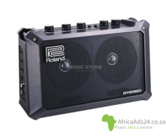 ROLAND Mobile Cube Battery Powered Stereo Guitar Amplifier