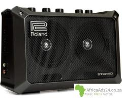 ROLAND Mobile Cube Battery Powered Stereo Guitar Amplifier