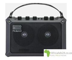 ROLAND Mobile Cube Battery Powered Stereo Guitar Amplifier